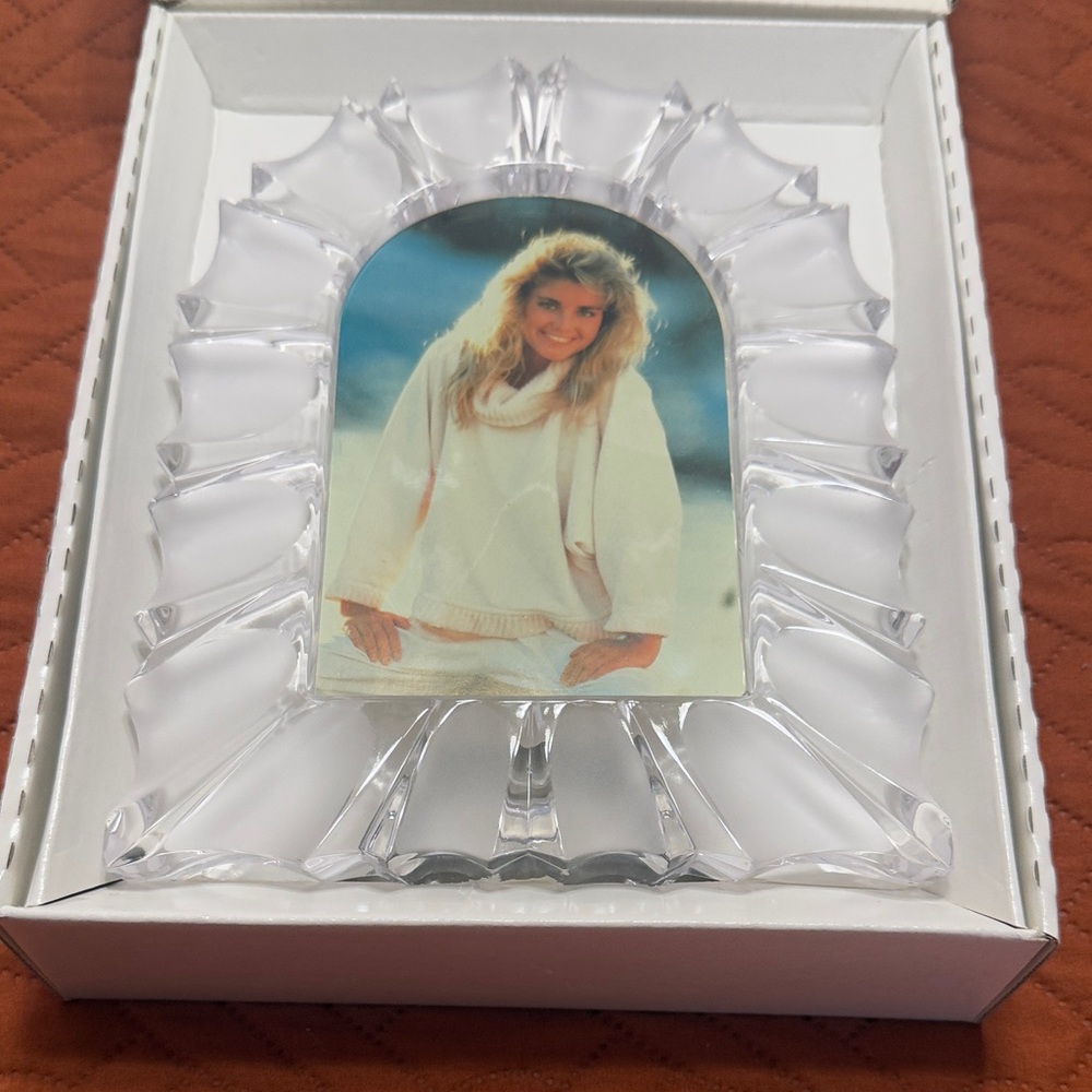 Mikasa Monarch Cathedral lead crystal picture frame made in Austria.